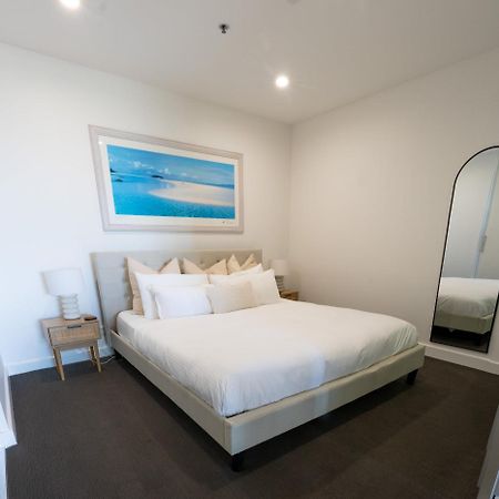Glenelg Oasis, Pool, Gym, Spa & Sauna, Free Parking, City Views Exteriér fotografie