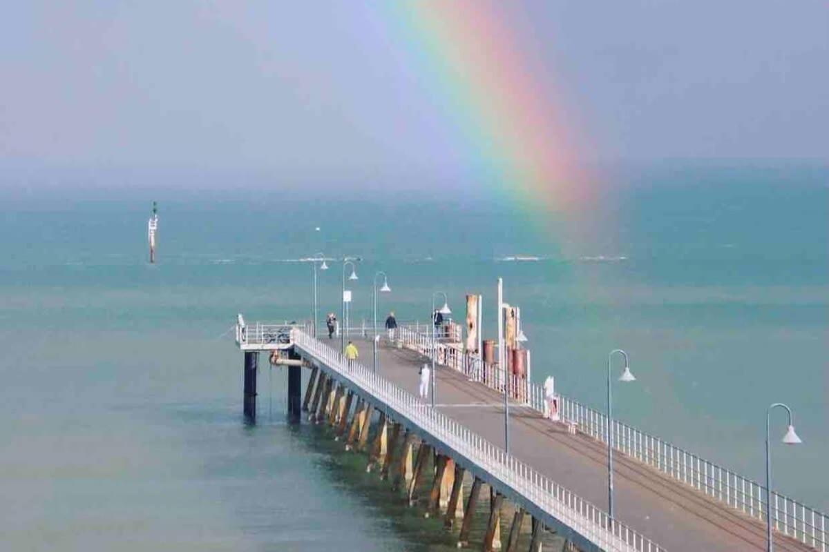 Glenelg Oasis, Pool, Gym, Spa & Sauna, Free Parking, City Views Exteriér fotografie